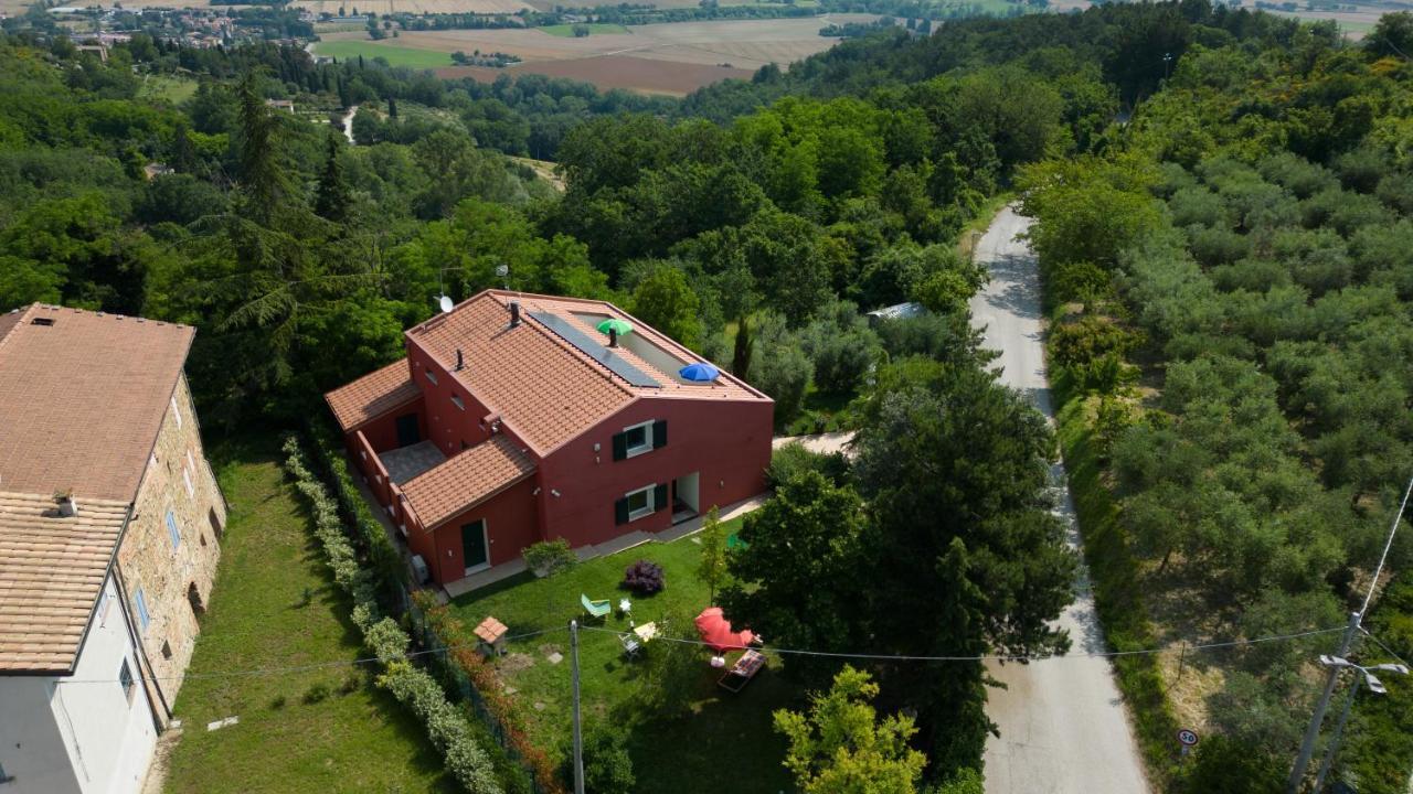 Villa Silvana - Apt Giulia & Michela With Terrace & Parking Perugia Eksteriør billede